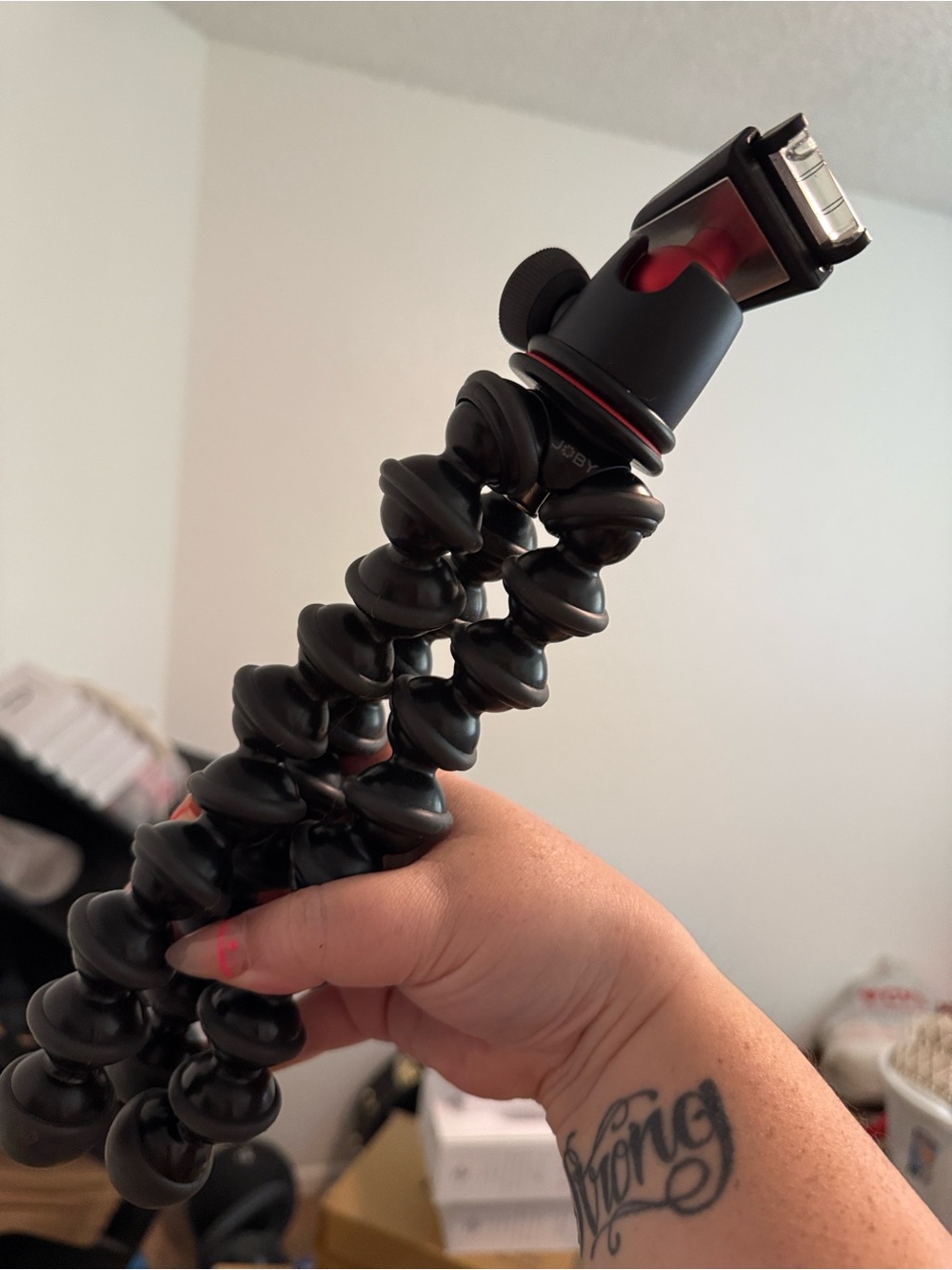 JOBY - GorillaPod 1K Kit 15" Tripod
- Black/Red/Charcoal